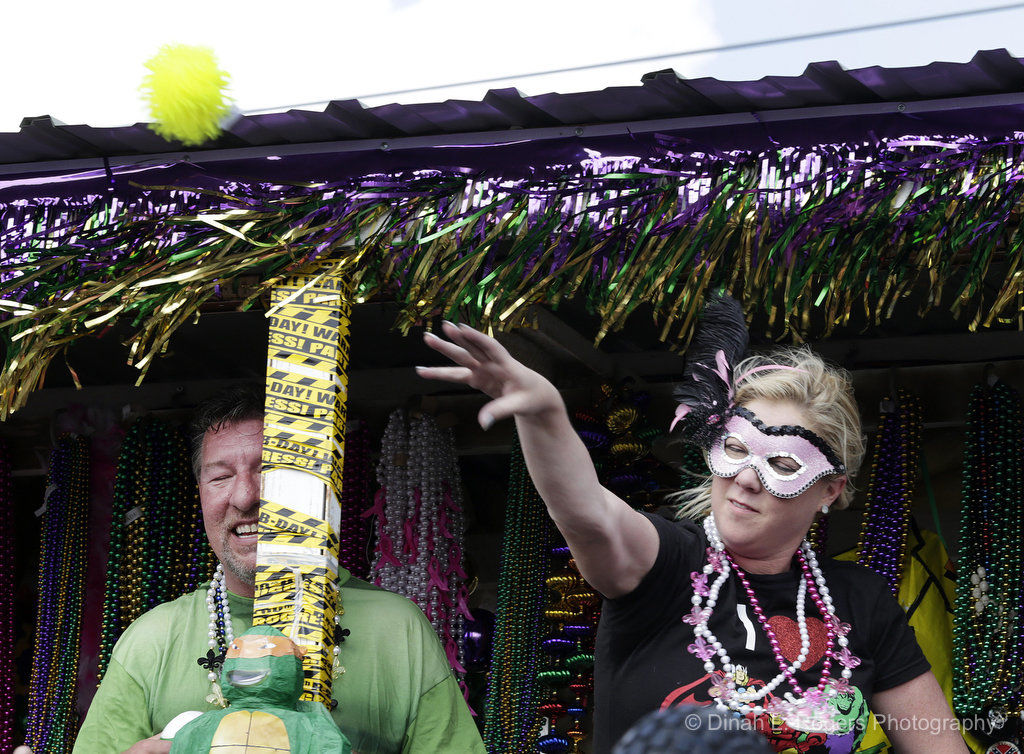Elks of Jefferson, Jefferson Trucks wrap up Mardi Gras Day in Metairie